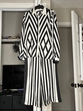 Black & White Geometric Button-Front Pantsuit
